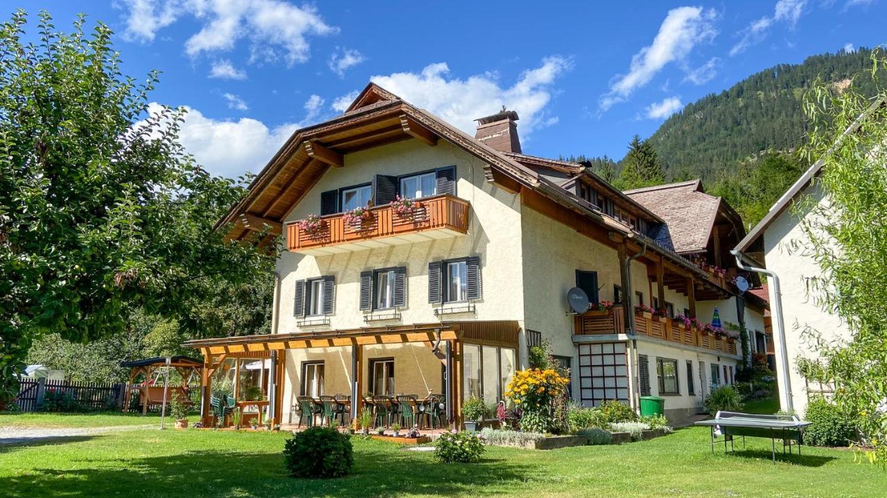 Gaestehaus Rader Weissbriach Exteriör bild